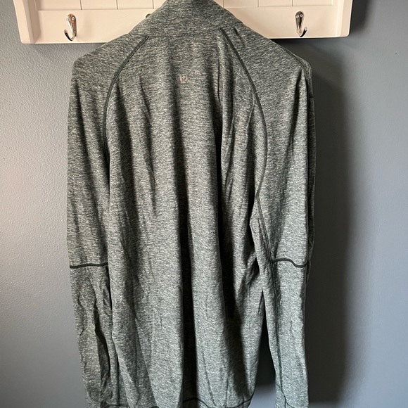 Lululemon half zip pull over Heather Green - Picture 2 of 3